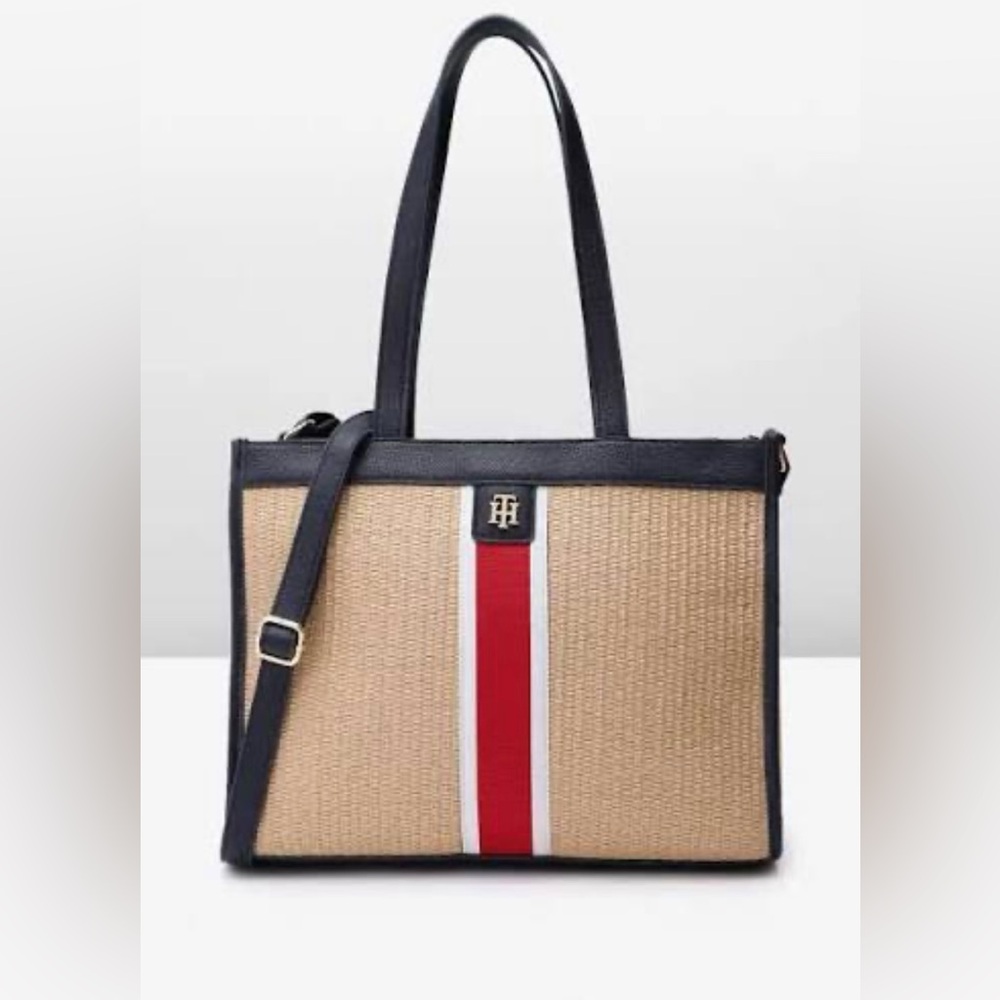 Tommy Hilfiger preppy Stylish Tan and Red purse